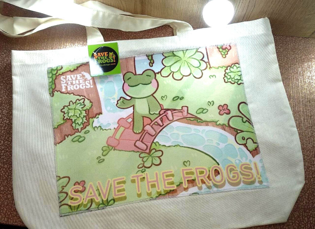 Canvas Tote Frog At Stream Front a 1