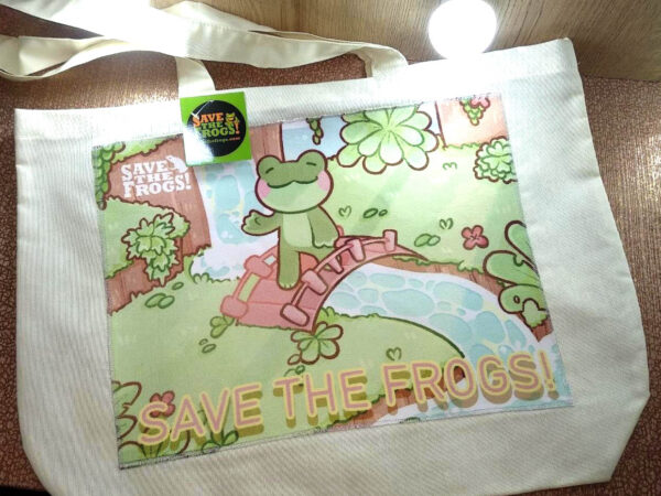 Canvas Tote Frog ở Stream Front a 1