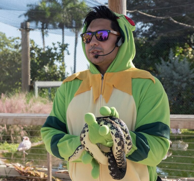 Gage Denney - Costa Rica Volunteering - Naples Zoo - Madagascar Giant Hog-Nosed Snake 2 Frog Costume