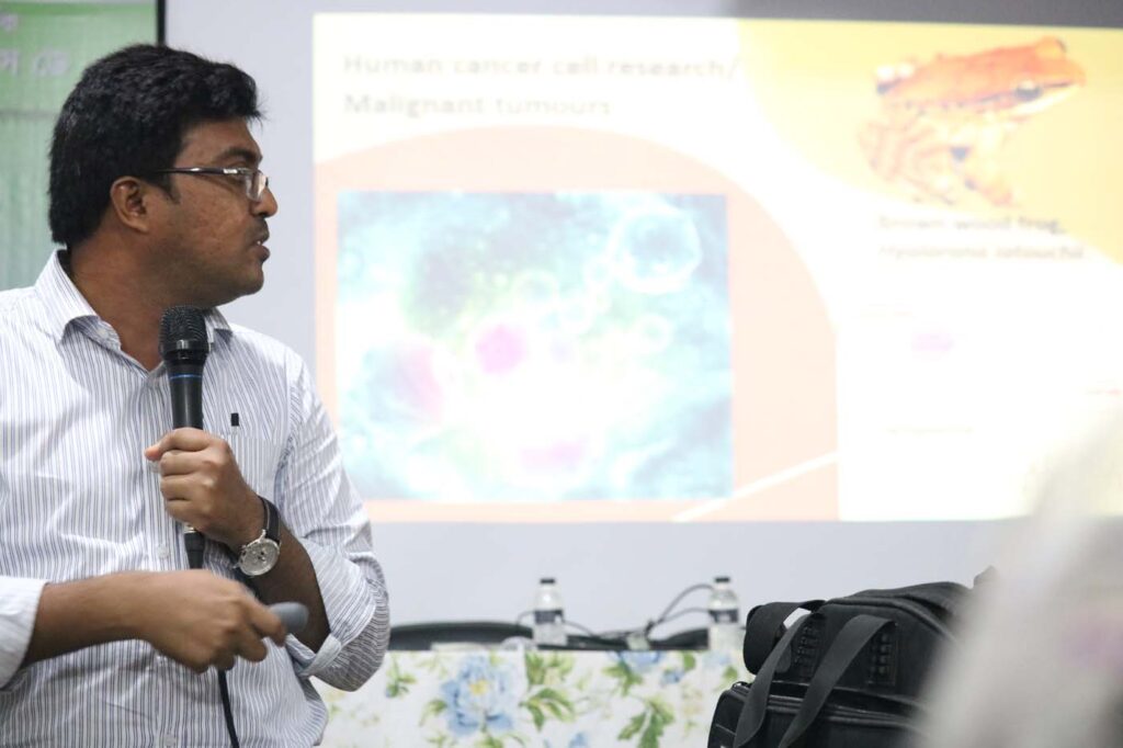 Bangladesh - University of Dhaka - Save The Frogs Day 2024