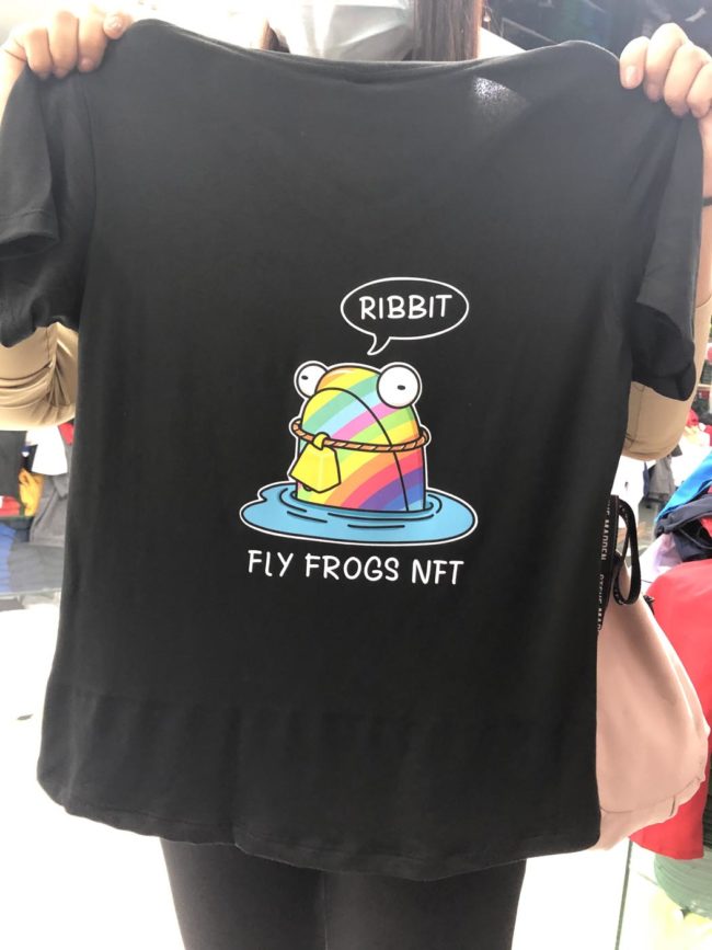 Ladies Shirts - Fly Frogs - Black Back