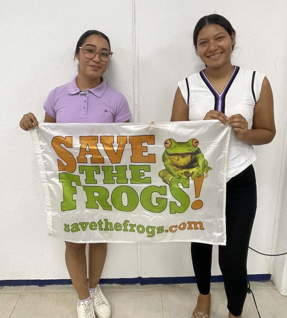 Mexico - Tabasco - Villahermosa - Các hoạt động trao giải năm 2025 - 12 lá cờ