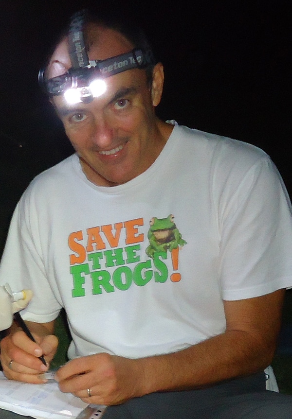 Shirt Save The Frogs Classic Logo Marc Hero 2012 STF shirt 600 1
