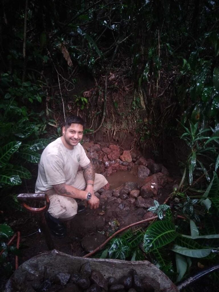 Costa Rica Volunteering Gage Denney May 2026 Save The Frogs 03
