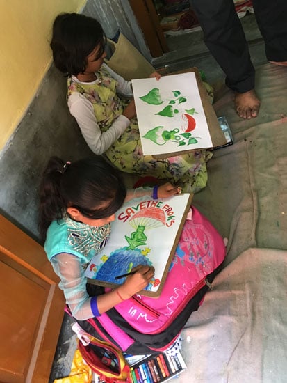 kolkata rahara nibedita 2018 niños pintando 4