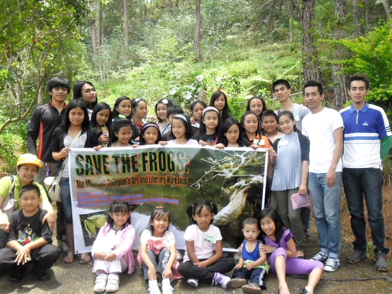Save The Frogs Day 2012 Philippines La Trinidad Grace Bengwayan Group 2 1400